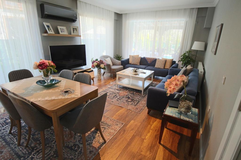 228825F9-4EBA-49EA-B0E0-BEDCB6D57A26