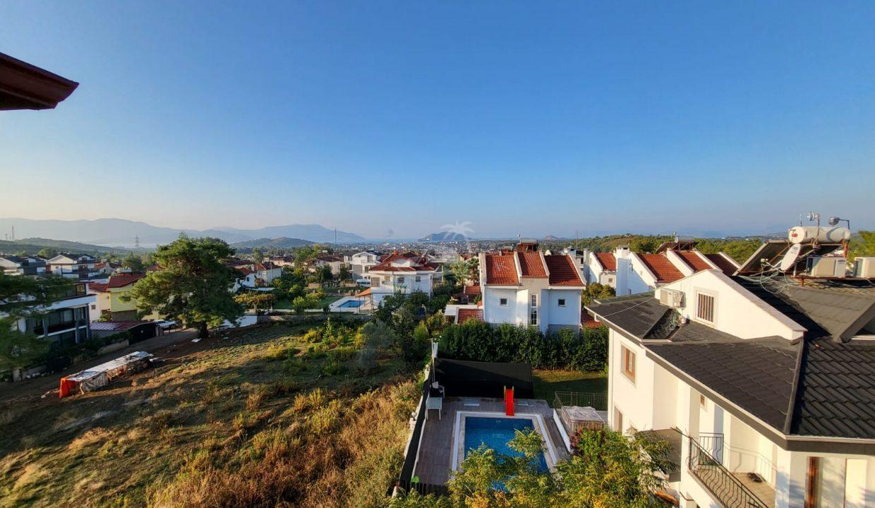 36B3FD5C-EAAF-4CBD-B758-B1F748711935