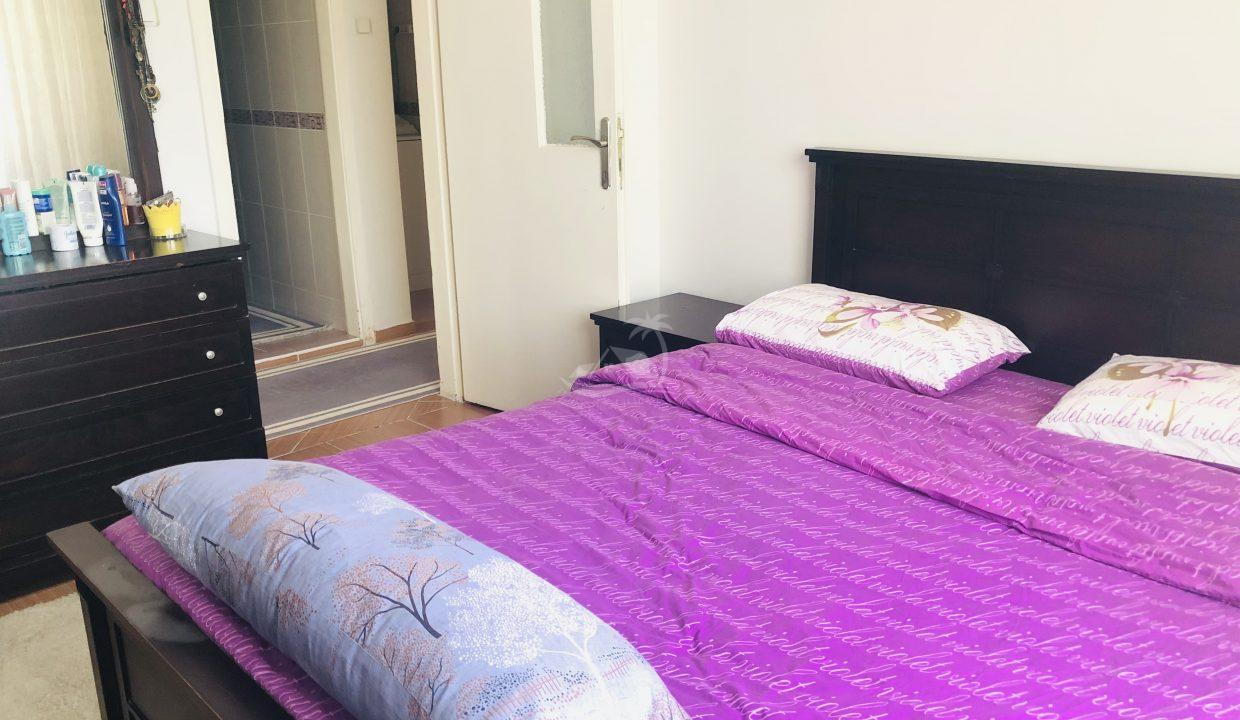 5F01B0C4-BC7C-40D0-8DD3-F90EF82799D7