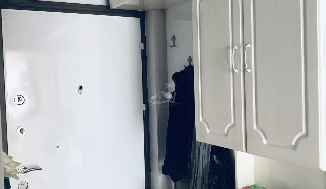 7FB0FE6F-6DB3-4E9C-AC56-41B6BD3A8393