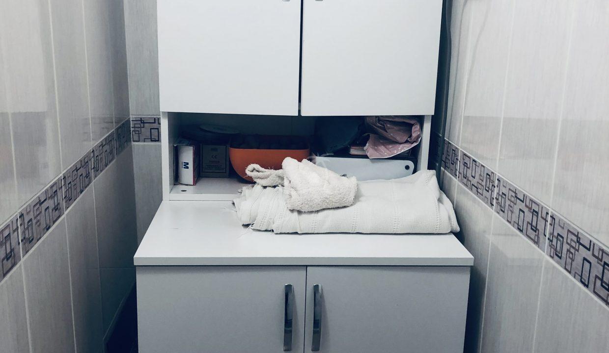 8B448D2B-26AD-4872-9FB1-C48D5D402024