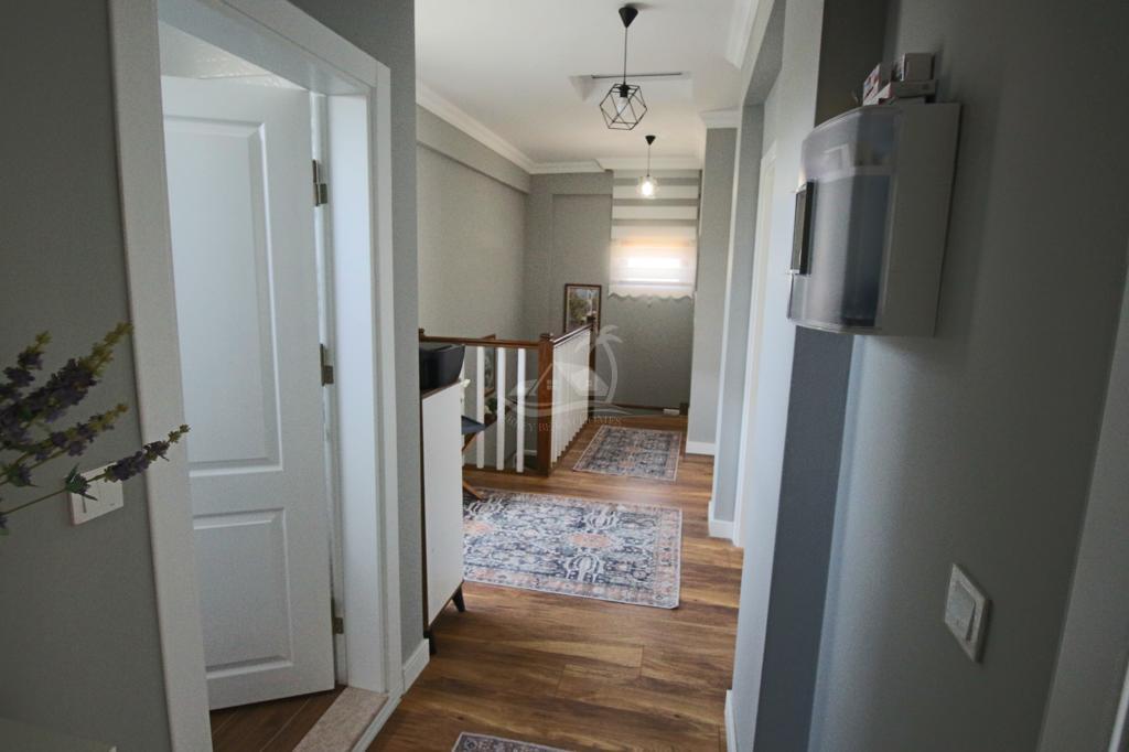 98C85311-6935-4055-9D1A-FC63C88BD737