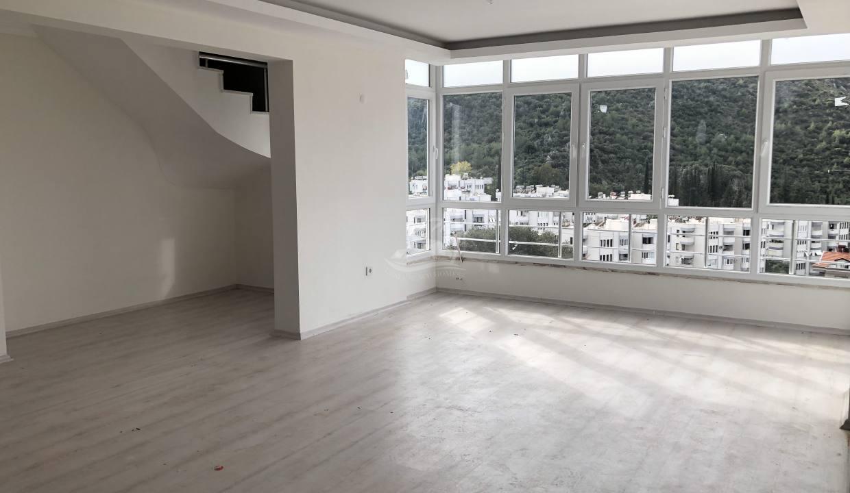 0A348E77-DFF7-4E36-BF0A-CDAEC8649029