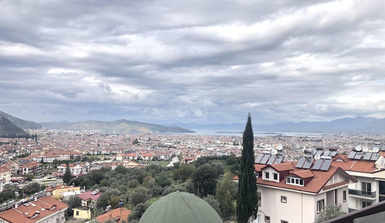 EC0F1D57-4305-4CD1-9D30-B251247F88E3