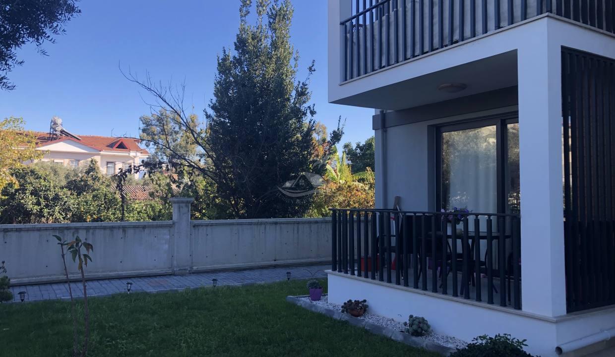 20B79216-B489-4FDB-B2C8-DC67B48A9A6F