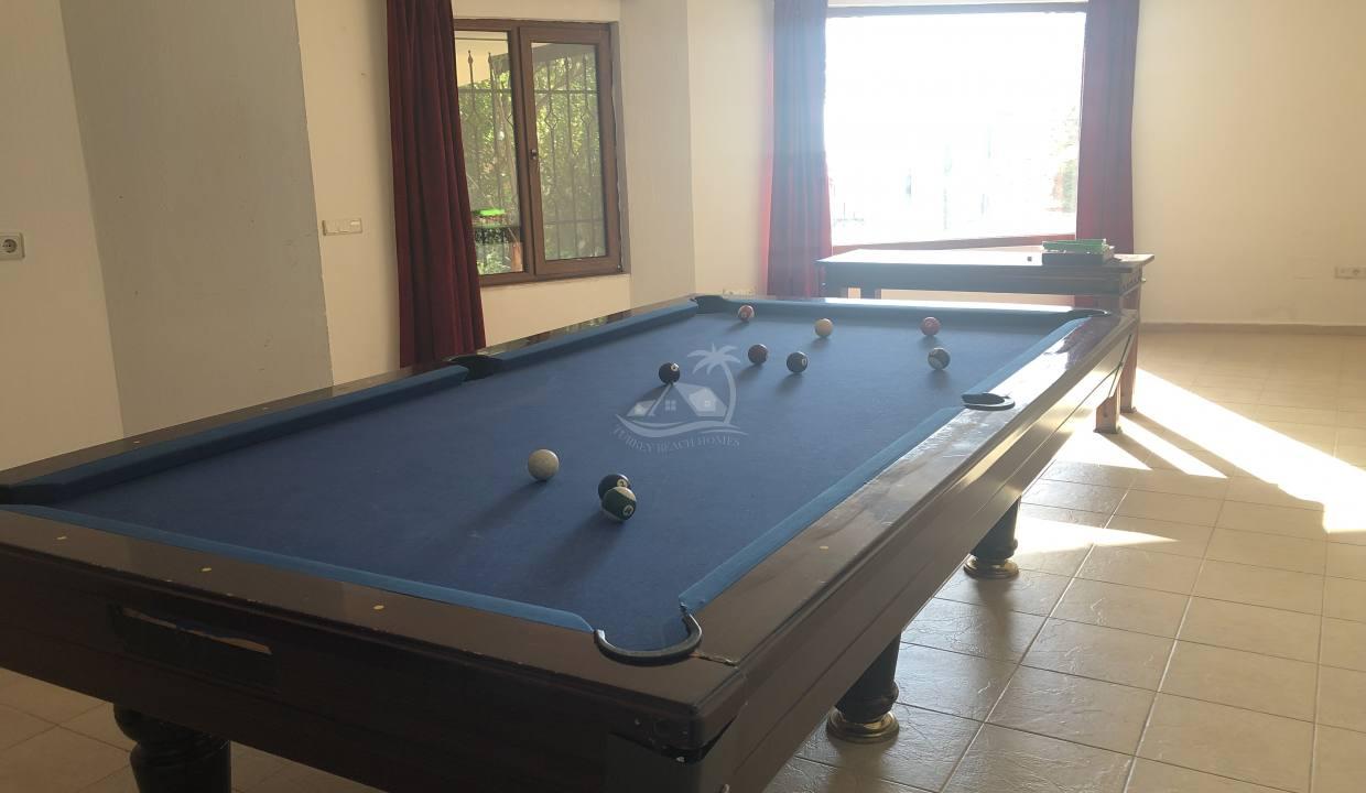 307FBD26-D366-4CA0-B2BC-F4DF2F75B14D