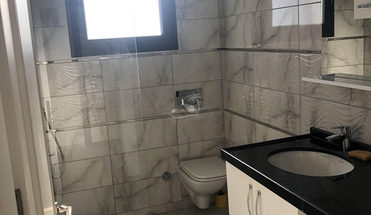 710B4065-57C9-4A4C-9FB3-C188A69DD01B