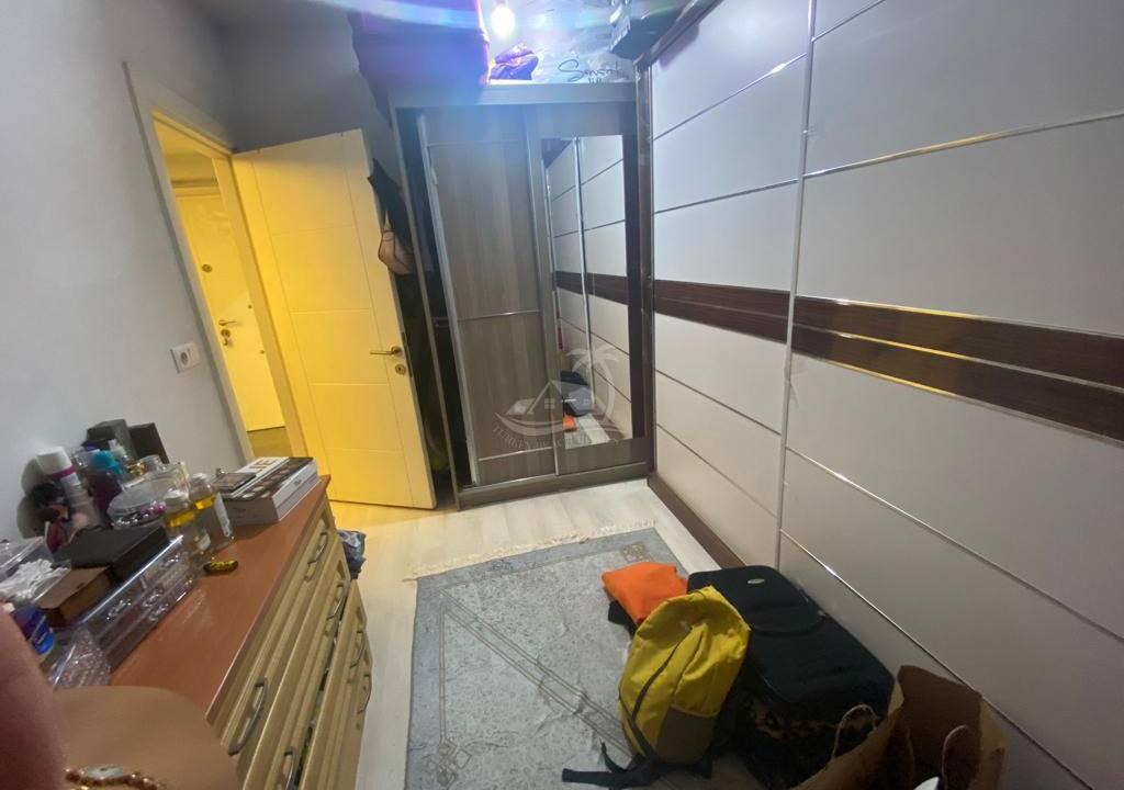 8423F896-8170-4D45-82C1-D30B7DCB21AA