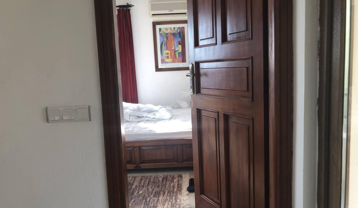 85C047D7-09C7-4A1F-9822-839F86F4CB01