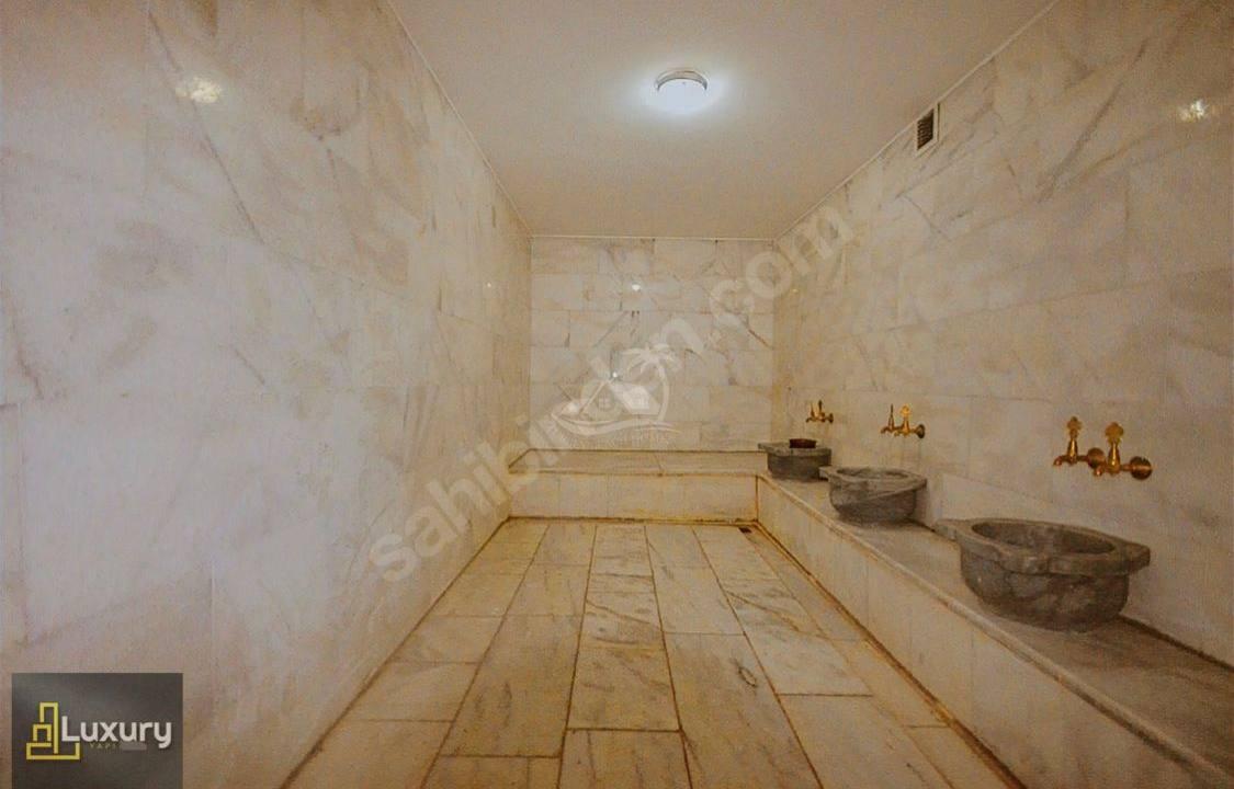 A0FA56C9-64C1-459B-B2A0-ECF8FBF411EC