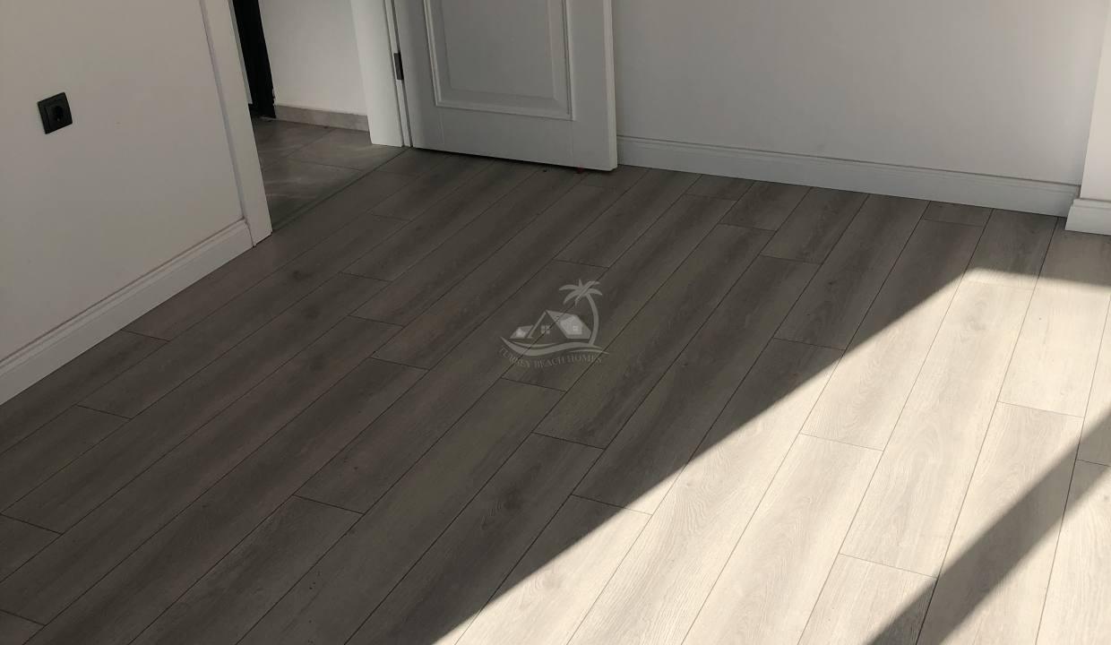 F2C74493-A879-490F-AF57-96314E1532B2