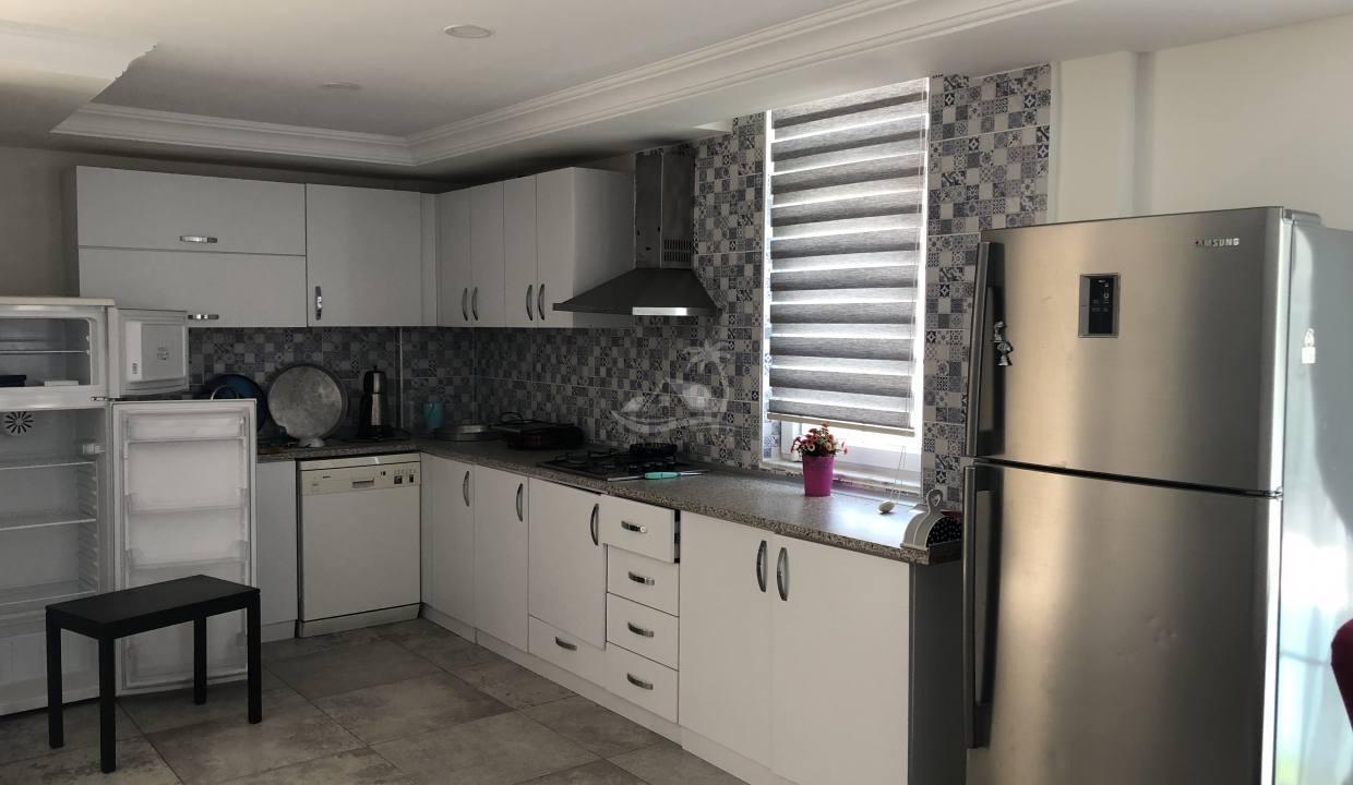 05FAF1DA-F5C5-4178-ADA1-2FC14AD9F59E