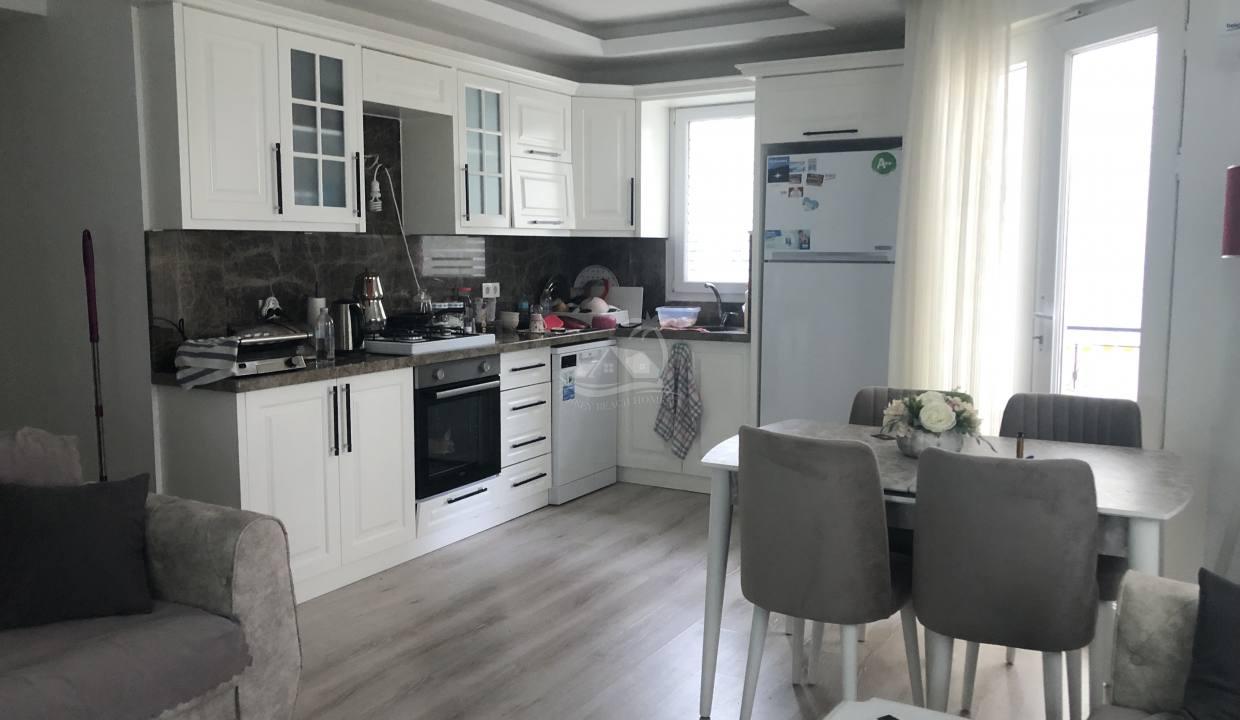 C0EBF307-EC63-496E-A2D3-09D4BF642A0D