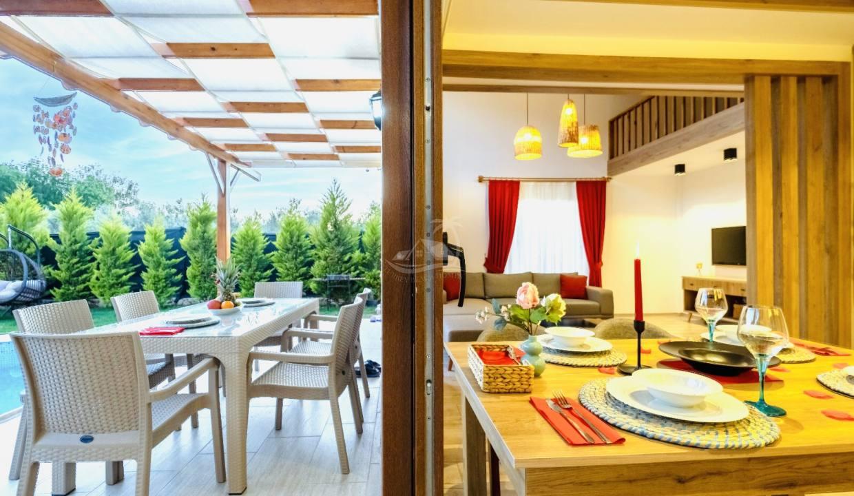 BFDB0D74-858E-485F-8DCA-DC3E8CC44BD7