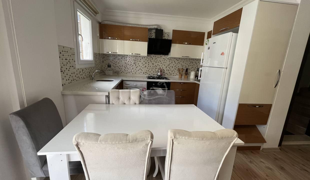 5D7FC3DB-6954-4CB7-BDE5-4EB2F3FD4139